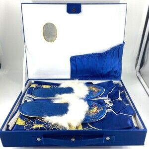 VTG Japanese child’s satin size M four-piece lounging set blue/white - in Box